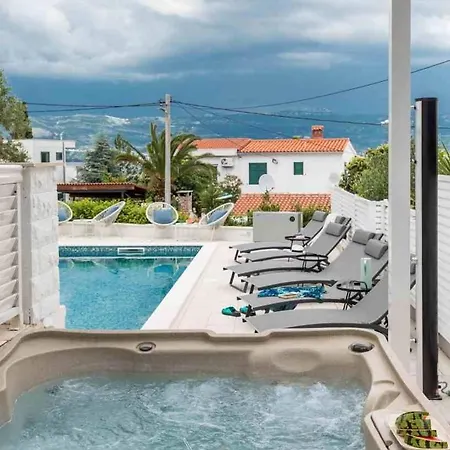 公寓 In Arbanija With Sea View, Terrace, Air Conditioning, Wifi 5139-3