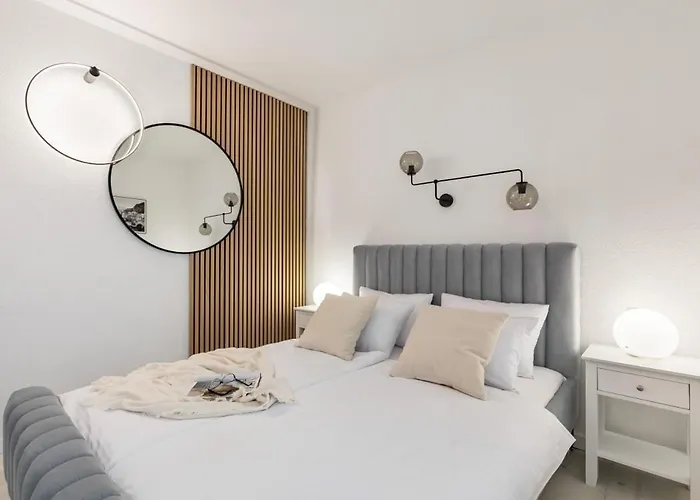In Arbanija With Sea View, Terrace, Air Conditioning, Wifi 5139-3