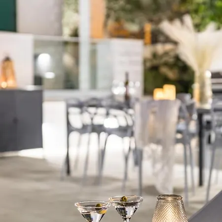 In Arbanija With Sea View, Terrace, Air Conditioning, Wifi 5139-3 Апартаменти Трогір